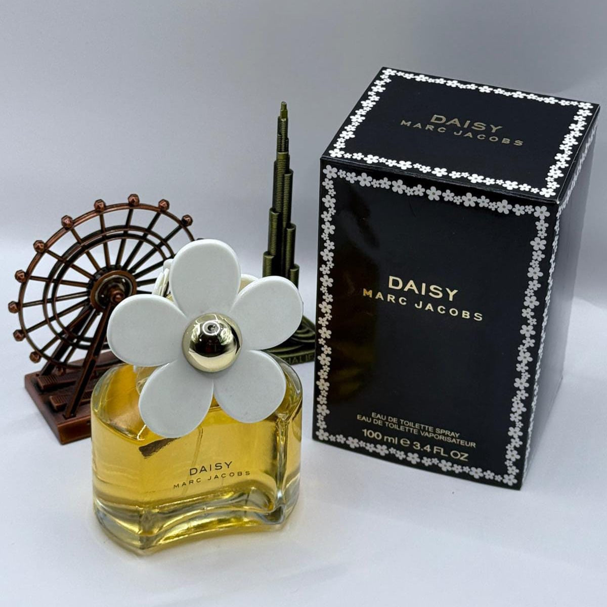 Daisy  Eau de Toilette Spray for Women 3.4 oz / 100ml – New in Box